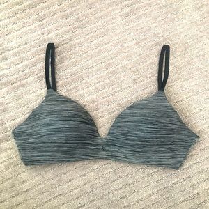 34 C Victoria Secret Wireless Bra